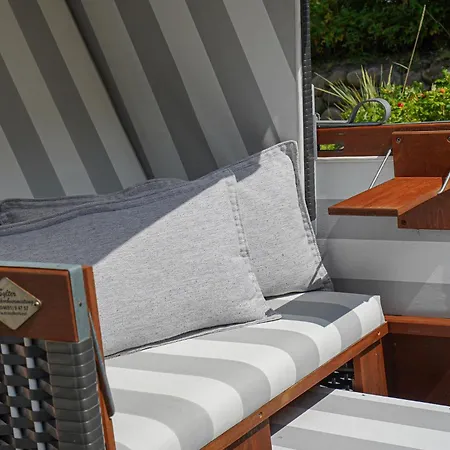 Semesterbostad Duenenseele *